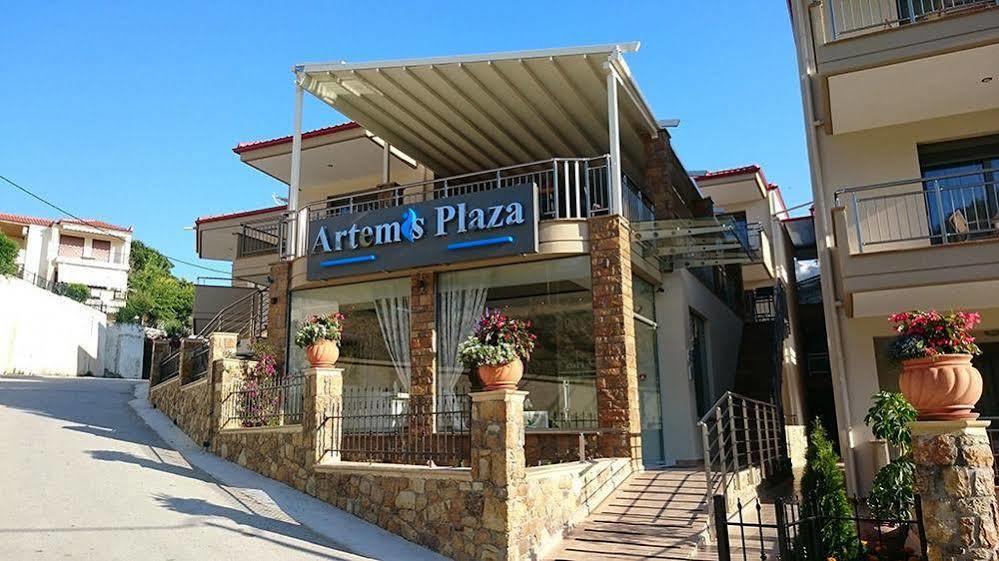 アギア・パラスカヴィ Artemis Plazaアパートホテル エクステリア 写真